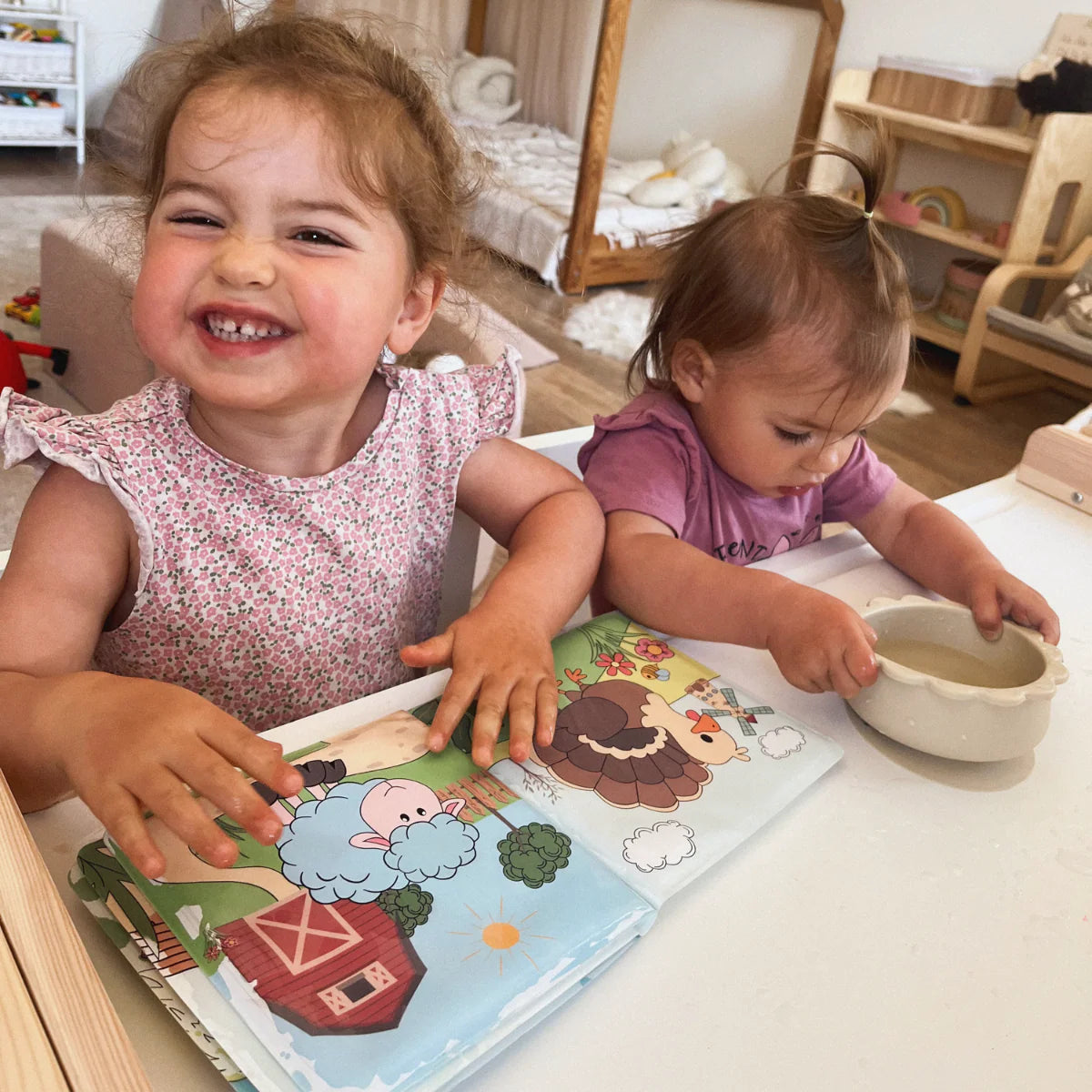 Kreatywny Zestaw Montessori dla Niemowląt (6+ miesięcy)