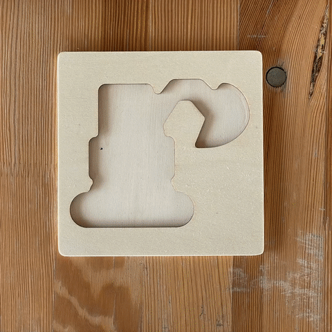 6 drewnianych puzzli Montessori – Autka (6+ miesięcy)