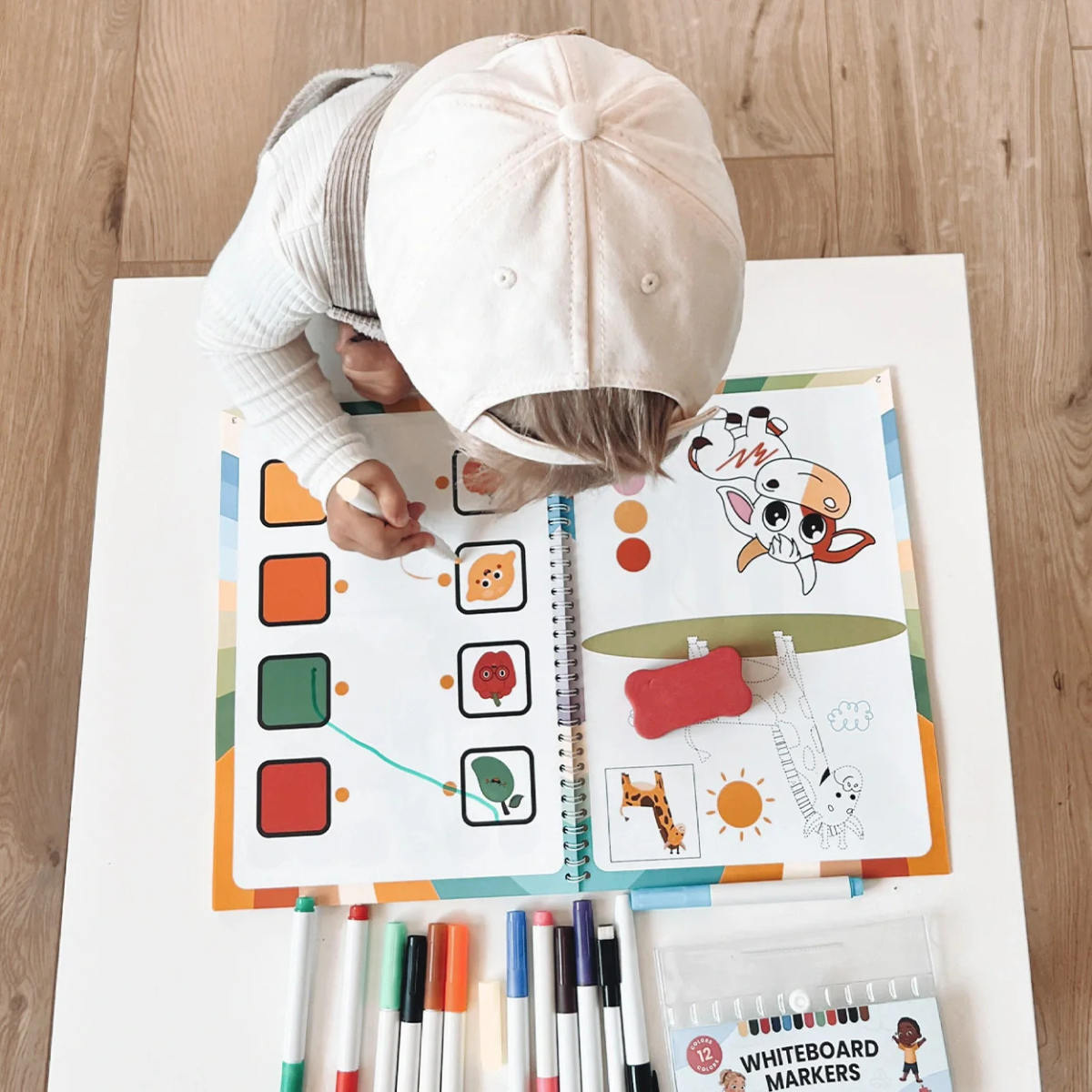 Curious Child Colours – Zeszyt pisz i zmazuj do nauki pisania, wielokrotnego użytku (64 strony, 2–5 lat)