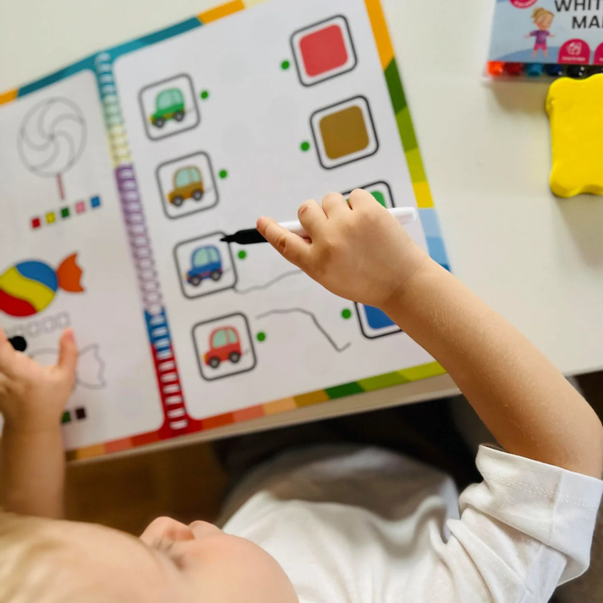 Curious Child Colours – Zeszyt pisz i zmazuj do nauki pisania, wielokrotnego użytku (64 strony, 2–5 lat)