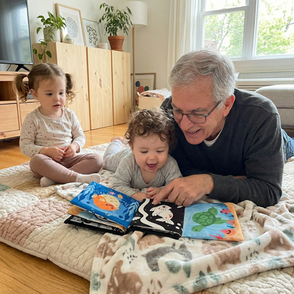 Zabawka sensoryczna do leżenia na brzuszku z piszczałką | 0–12 miesięcy